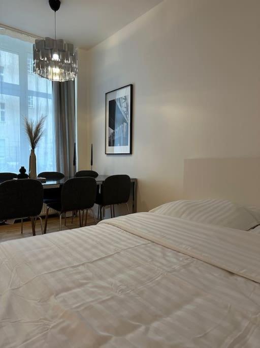 Modernes 2 Zimmer Apartment Берлін Екстер'єр фото