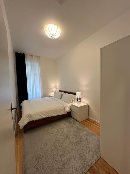 Modernes 2 Zimmer Apartment Берлін Екстер'єр фото