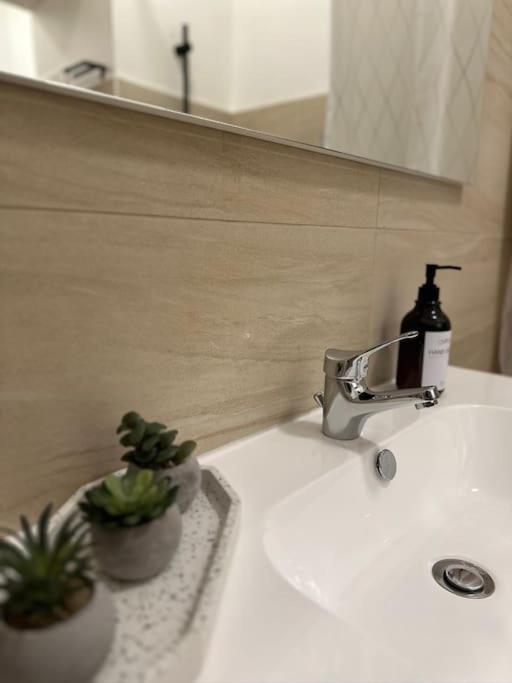 Modernes 2 Zimmer Apartment Берлін Екстер'єр фото