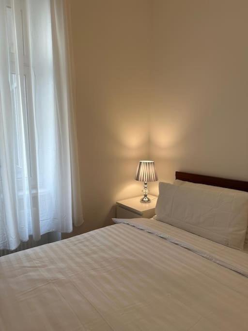 Modernes 2 Zimmer Apartment Берлін Екстер'єр фото