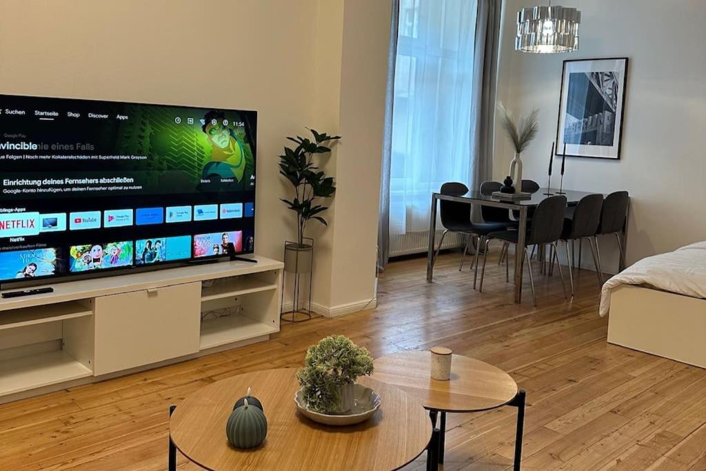 Modernes 2 Zimmer Apartment Берлін Екстер'єр фото